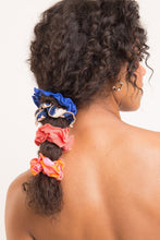 Cargar imagen en el visor de la galería, Image 02: Rio De Sol Accesorios Para El Cabello Pottery Scrunchie