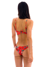 Cargar imagen en el visor de la galería, Model Back: Rio De Sol Sostén Top Wildflowers Bra-Sport