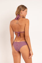 Cargar imagen en el visor de la galería, Model Back: Rio De Sol Conjunto Set Garoupa Mel