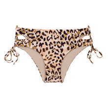 Cargar imagen en el visor de la galería, Product Front: Rio De Sol Bragas Bottom Leopard Madrid