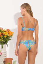 Cargar imagen en el visor de la galería, Model Back: Rio De Sol Sostén Top Treetop Bandeau-Reto