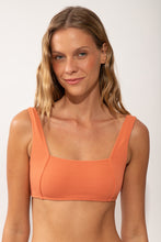 Cargar imagen en el visor de la galería, Gallery: Rio De Sol Sostén Top Sand-Argila Mary