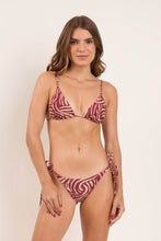 Cargar imagen en el visor de la galería, Model Front: Rio De Sol Bragas Bottom Dune Ibiza-Comfy