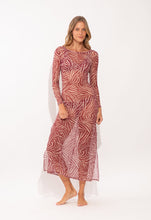 Cargar imagen en el visor de la galería, Model Front: Rio De Sol Vestido De Playa Dune Dress Lucy