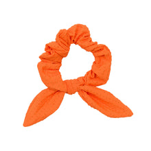 Cargar imagen en el visor de la galería, Product Front: Rio De Sol Accesorios Para El Cabello Dots-Orange Scrunchie