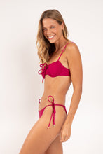 Cargar imagen en el visor de la galería, Image 03: Rio De Sol Conjunto Set Shimmer-Desejo Balconet-Tie Cheeky-Tie-Gold