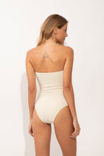 Cargar imagen en el visor de la galería, Model Back: Rio De Sol Una Pieza Brisa-Offwhite Tube-Op