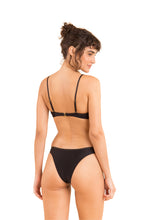 Cargar imagen en el visor de la galería, Model Back: Rio De Sol Sostén Top Shimmer-Black Bandeau-Joy