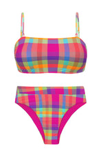 Cargar imagen en el visor de la galería, Product Front: Rio De Sol Conjunto Set Tulip-Garden Bandeau-Reto Hotpant-Cos