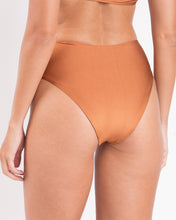 Cargar imagen en el visor de la galería, Image 05: Rio De Sol Bragas Bottom Nocciola Hotpants