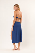 Cargar imagen en el visor de la galería, Model Back: Rio De Sol Falda De Playa Navy Long-Skirt-Knot