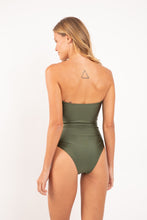 Cargar imagen en el visor de la galería, Model Back: Rio De Sol Una Pieza Shimmer-Croco Sara-Op