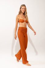 Cargar imagen en el visor de la galería, Image 08: Rio De Sol Pantalones De Playa Ferrugo Murana Pants