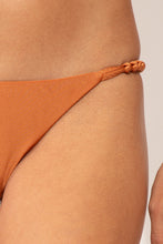 Cargar imagen en el visor de la galería, Image 06: Rio De Sol Bragas Bottom Shimmer-Nocciola Cheeky-Noa