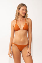 Cargar imagen en el visor de la galería, Image 05: Rio De Sol Conjunto Set Ferrugo Tri-Aya Cheeky-Aya