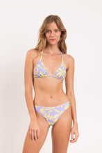 Cargar imagen en el visor de la galería, Model Front: Rio De Sol Bragas Bottom Glow Essential-Comfy