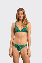 Cargar imagen en el visor de la galería, Model Front: Rio De Sol Conjunto Set Wilds Tri-Fixo Essential-Comfy