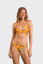 Cargar imagen en el visor de la galería, Model Front: Rio De Sol Conjunto Set Stories Kate Leblon