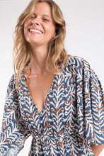 Cargar imagen en el visor de la galería, Image 07: Rio De Sol Mini Dress Ikat Mini Dress