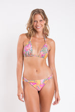 Cargar imagen en el visor de la galería, Model Front: Rio De Sol Bragas Bottom Lyla Mel