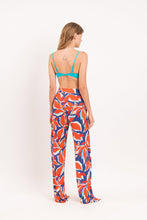Cargar imagen en el visor de la galería, Model Back: Rio De Sol Pantalones De Playa Leaves Wide Pants