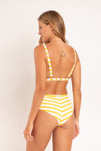 Cargar imagen en el visor de la galería, Model Back: Rio De Sol Conjunto Set Sunshine Alba Lylou