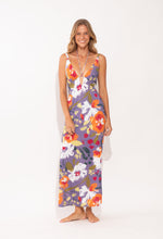 Cargar imagen en el visor de la galería, Model Front: Rio De Sol Vestido De Playa Garden-Flower Saida Yara