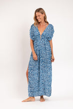 Cargar imagen en el visor de la galería, Image 05: Rio De Sol Vestido De Playa Chuva Long Dress Soleil