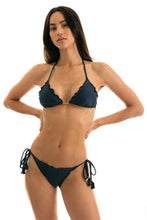Cargar imagen en el visor de la galería, Model Front: Rio De Sol Sostén Top Shimmer-Shark Frufru
