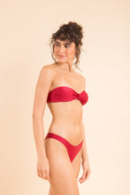 Cargar imagen en el visor de la galería, Image 08: Rio De Sol Conjunto Set Shimmer-Divino Bandeau-Joy Essential