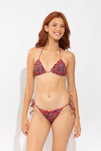 Cargar imagen en el visor de la galería, Image 04: Rio De Sol Sostén Top Coral-Feline Frufru