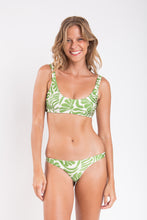 Cargar imagen en el visor de la galería, Model Front: Rio De Sol Sostén Top Flow Bliss