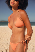 Cargar imagen en el visor de la galería, Image 10: Rio De Sol Sostén Top Sand-Argila Tri-Aya