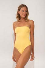 Cargar imagen en el visor de la galería, Image 05: Wednesday In Hawaii By Rio De Sol Una Pieza Lilikoi Aloha
