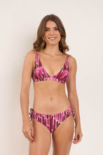 Cargar imagen en el visor de la galería, Model Front: Rio De Sol Conjunto Set Shade Alba Madrid
