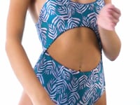 Cargar y reproducir el video en el visor de la galería, Video: Rio De Sol Una Pieza Palms-Blue Ivy