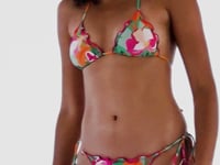 Cargar y reproducir el video en el visor de la galería, Video: Rio De Sol Bragas Bottom Green-Bloom Frufru-Fio