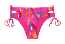 Cargar imagen en el visor de la galería, Product Front: Rio De Sol Bragas Bottom Flavors Madrid