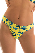 Cargar imagen en el visor de la galería, Gallery: Rio De Sol Bragas Bottom Lemon Flower Tri Cos