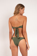 Cargar imagen en el visor de la galería, Model Back: Rio De Sol Bragas Bottom Shimmer-Croco Leblon