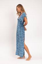 Cargar imagen en el visor de la galería, Image 03: Rio De Sol Vestido De Playa Chuva Long Dress Soleil