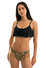 Cargar imagen en el visor de la galería, Model Front: Rio De Sol Conjunto Leopardo Black Babado