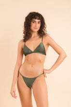 Cargar imagen en el visor de la galería, Image 08: Rio De Sol Conjunto Set Croco Tri-Fixo California