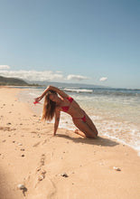 Cargar imagen en el visor de la galería, Image 10: Rio De Sol Conjunto Set Hibiscus Ana Isla
