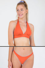 Cargar imagen en el visor de la galería, Gallery: Rio De Sol Conjunto Set Light-Peach Halter-Cos Essential-Comfy