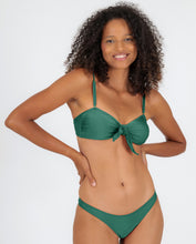 Cargar imagen en el visor de la galería, Gallery: Rio De Sol Conjunto Set Palace Bandeau-No Essential