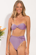 Cargar imagen en el visor de la galería, Gallery: Rio De Sol Conjunto Set Shimmer-Harmonia Twist Belted-High-Waist