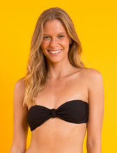 Cargar imagen en el visor de la galería, Image 11: Rio De Sol Sostén Top Bora-Black Bandeau-Joy