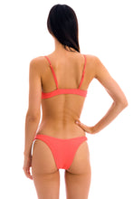 Cargar imagen en el visor de la galería, Model Back: Rio De Sol Sostén Top Dots-Tabata Mila