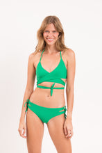 Cargar imagen en el visor de la galería, Model Front: Rio De Sol Sostén Top Dots-Tambourine Kate